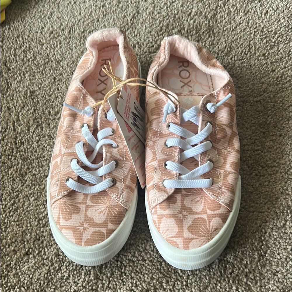 Roxy Peach Floral Sneakers